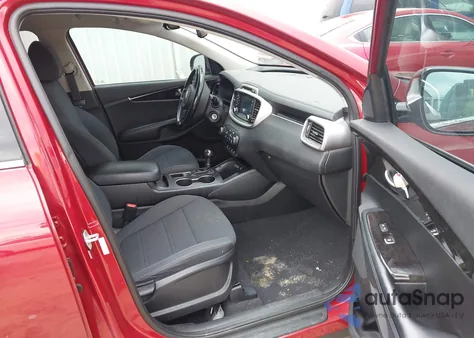 2018 Kia Sorento 2.4L Lx z USA, uszkodzony, nr VIN 5XYPGDA39JG425500